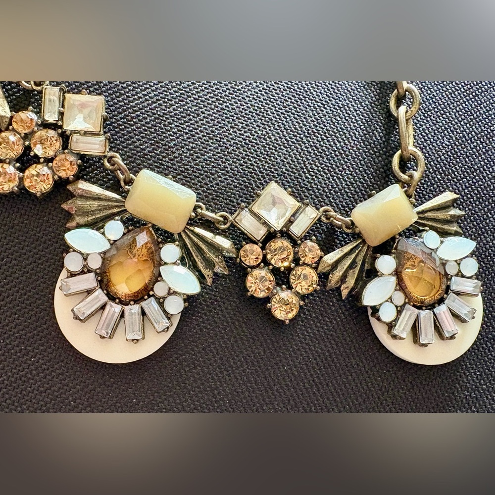 Necklace - Picture 3 of 5